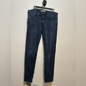 Signature by Levi Strauss Men's Deep Indigo Regular Taper